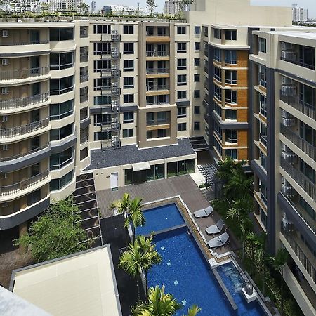 Siamese Nanglinchee Apartment Банкок Екстериор снимка