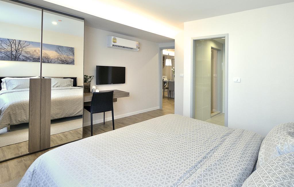 Siamese Nanglinchee Apartment Банкок Екстериор снимка