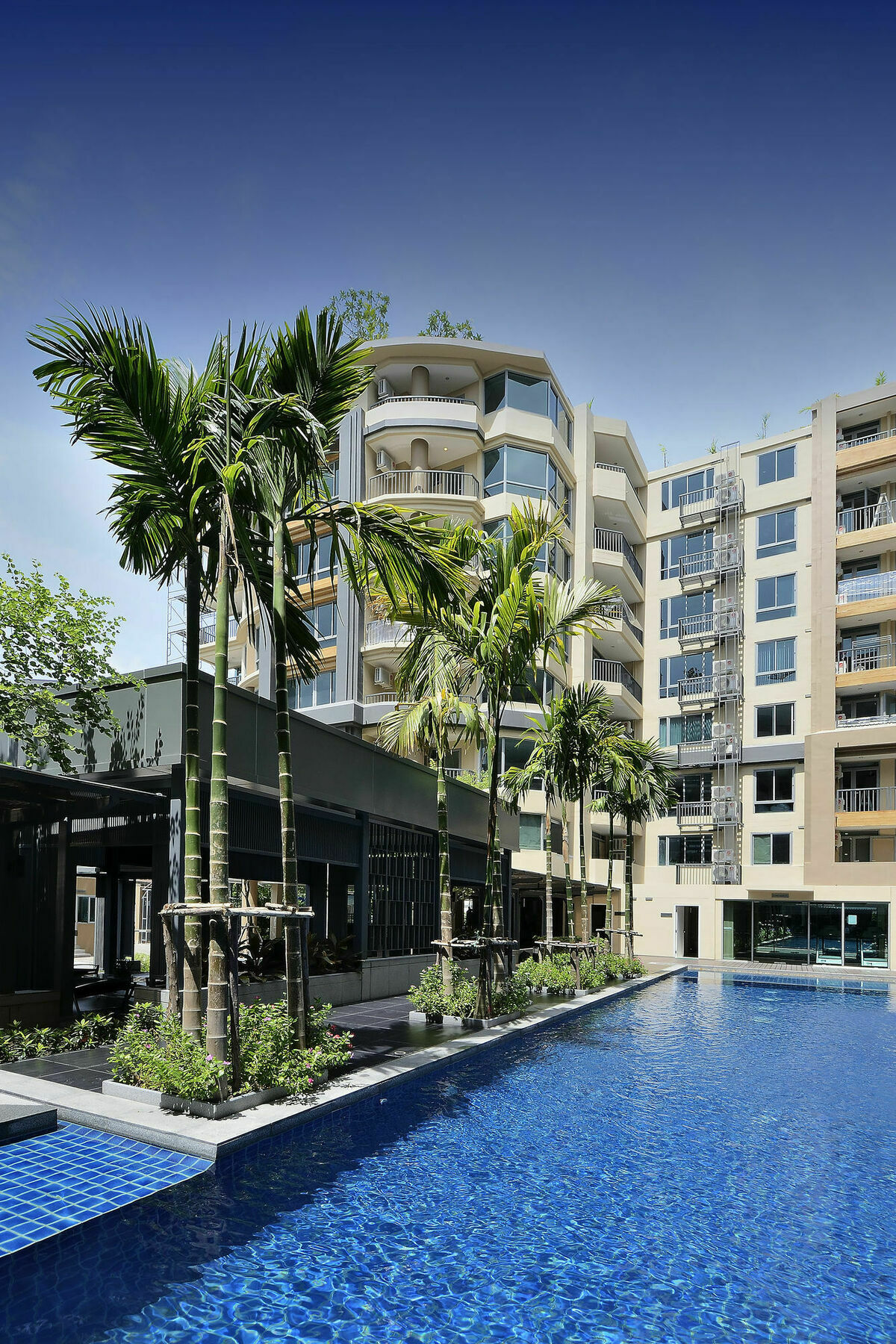 Siamese Nanglinchee Apartment Банкок Екстериор снимка